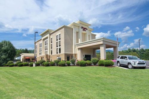 Bangunan di mana terletaknya hotel