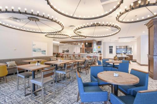 Hilton Garden Inn Cincinnati Midtown Image