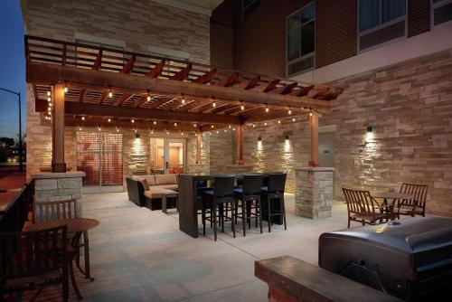 Homewood Suites By Hilton Cincinnati Midtown Image