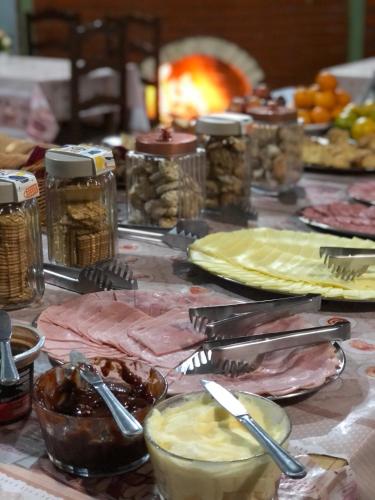 Makanan di atau berdekatan hotel