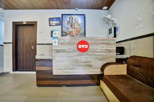 TV a/nebo společenská místnost v ubytování Hotel O Sudipti Resort
