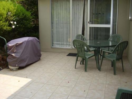 Kawasan patio atau luaran di 22 Weemilah Drive Pambula Beach