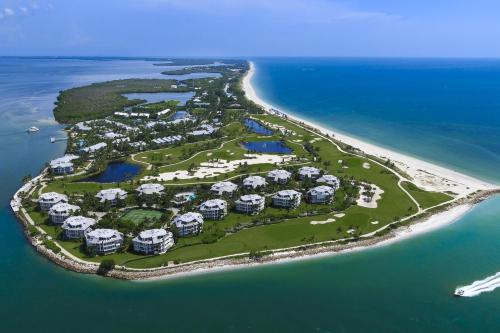 Pemandangan dari udara bagi South Seas Resort