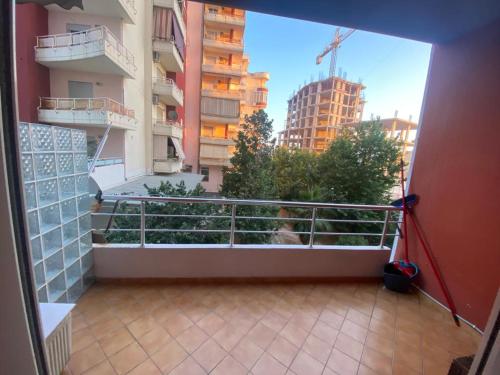 Portside Apartment - Image 2