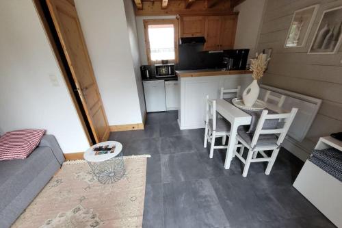 Fotografie z fotogalerie ubytování Charmant Appartement Bozel Centre v destinaci Bozel