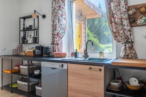 Dapur atau dapur kecil di Siedlisko Wiłkupie, Dom nad stawem