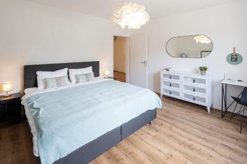 STAYY Bijou Balgrist Premium Apartment near Hospitals - 24h Self Check-in - Parking