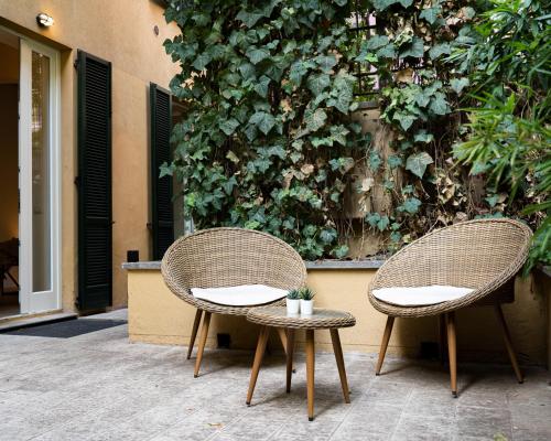 Brera - Centro Modern Apartment - Private Courtyard