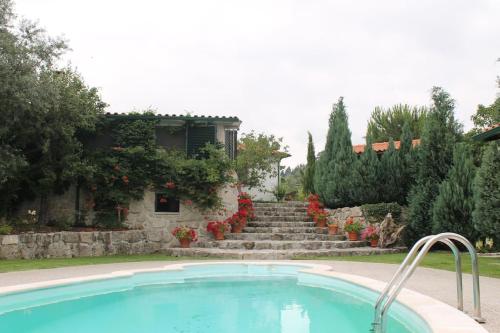 Het zwembad bij of vlak bij Cosy apartment at Portuguese Quinta