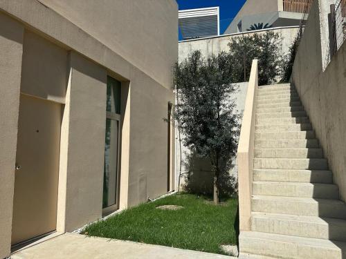 Green Gem Villa - Image 3
