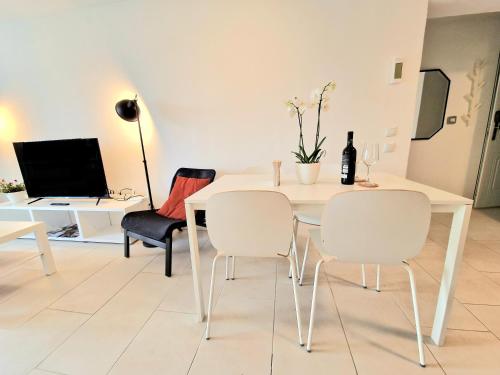 AA Guest - Piscis Mountain View Eco Apartment photo 14