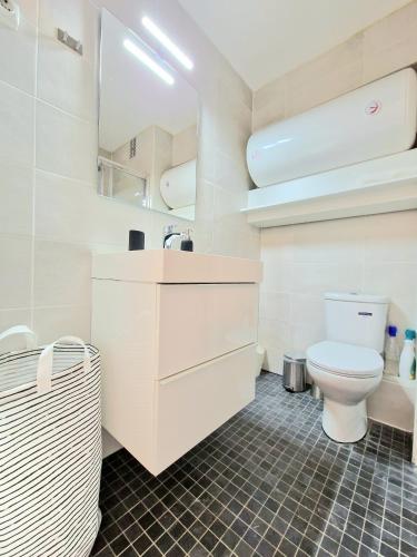 AA Guest - Piscis Mountain View Eco Apartment photo 28
