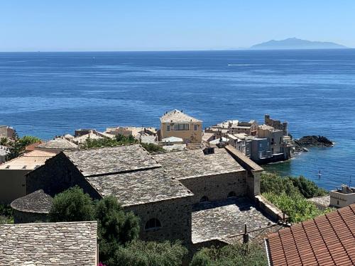 CHAPEAU LES ARTISTES