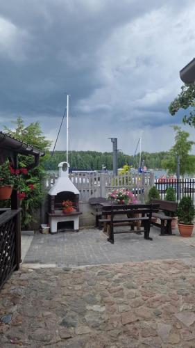 Domek przy promenadzie w Mikołajkach