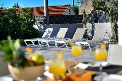 Minuman di Villa Nostro Porto with pool