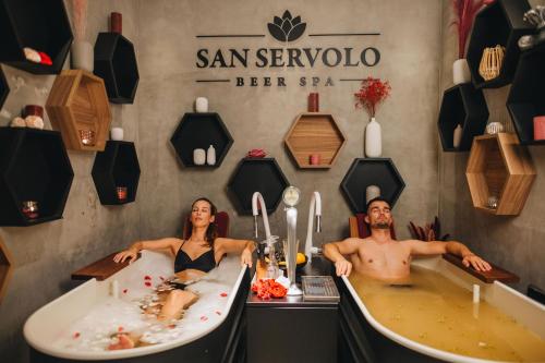 Tetamu yang menginap di San Servolo Wellness Rooms - Adults Only