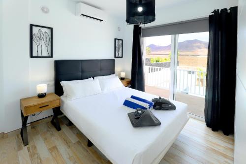 Bella, modern 2 bed Playa Blanca