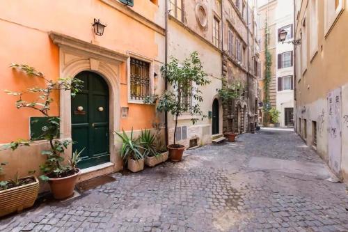 Cherì Navona