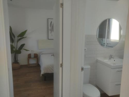 Kúpeľňa v ubytovaní Apartamentos Cala San Pedro