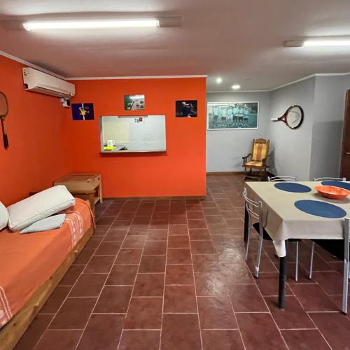 Η κουζίνα ή μικρή κουζίνα στο MARTIN TENIS CLUB
