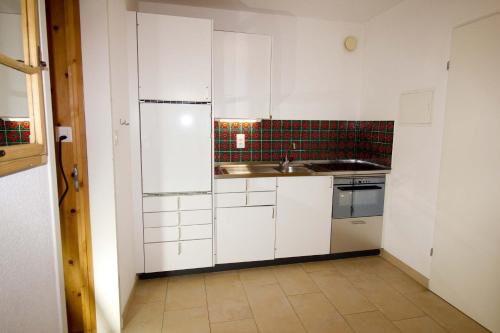 Residenza Lagrev 1 Zimmerwohnung - Nr 003 - Typ 12A - Hochparterre - Süd