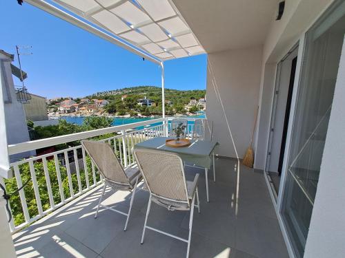 Balkoni atau teres di Apartmani Rak