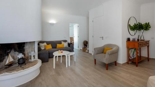 1 BDR Vilamoura Escape W Patio by LovelyStay