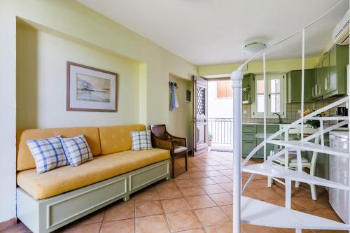 Sentefi Maisonette