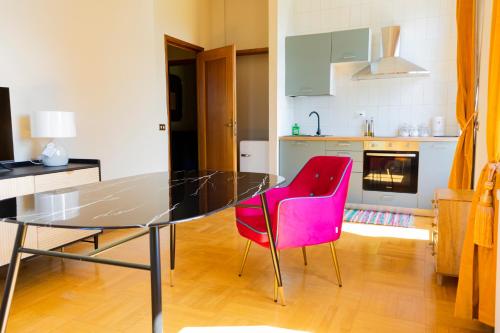 Kuchyň nebo kuchyňský kout v ubytování B&B LA VILLA