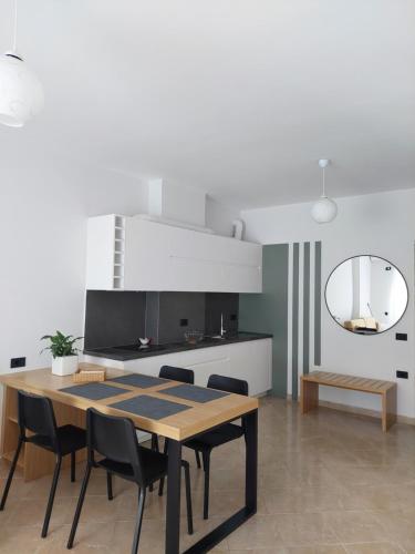 Dapur atau dapur kecil di Teuta Apartament