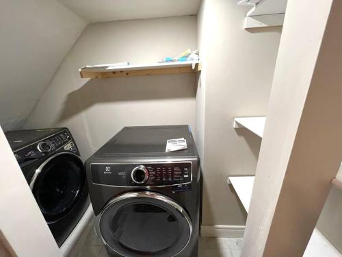Newly built basement apartment – Photos 3