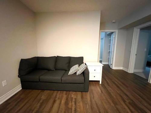 Newly built basement apartment – Photos 4