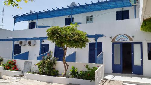 Gallery image of Esperides Hotel in Paralia Agias Foteinis