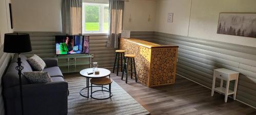 Lush's Lodge – Photos 5
