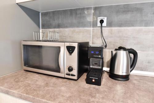 Downtown Apartment 10
