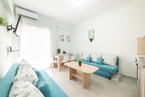 Chris & Mary Comfort Rooms 2