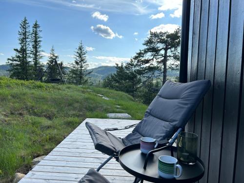 Gallery image of Vegglihytta - cabin with a tranquil location in Veggli