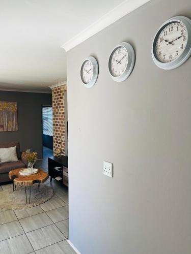 Posezení v ubytování Otis Self Catering