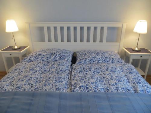 Cama o camas de una habitación en Gästehaus Elfriede