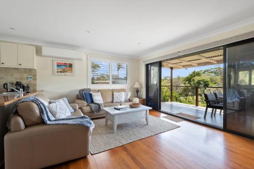 Gallery image of Barefoot Beach House Narrawallee in Narrawallee