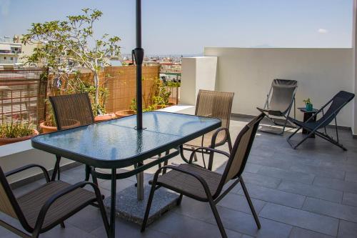 Μπαλκόνι ή βεράντα στο Beautiful Loft Ilion