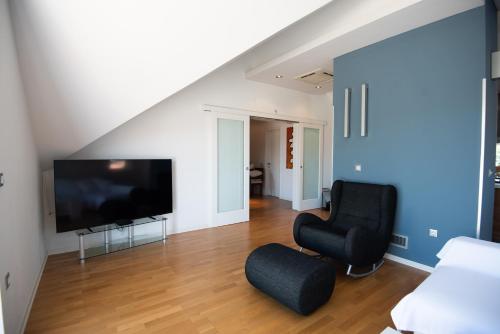 Gallery image of Milic Apartments - by the sea in Sutivan