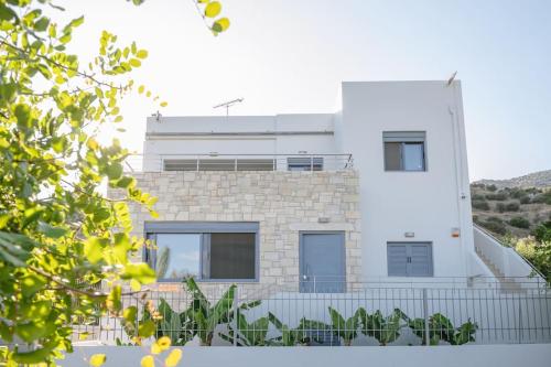 Το κτήριο όπου στεγάζεται  το διαμέρισμα