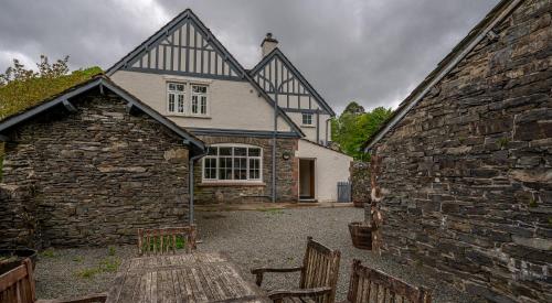 Home Farmhouse – Photos 3