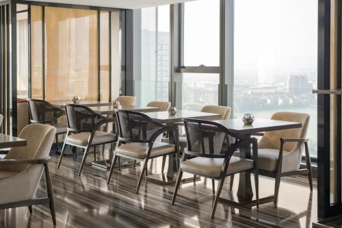 Marriott Nanjing South Hotelにあるシーティングエリア