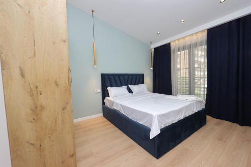 Snowflake apartment 12