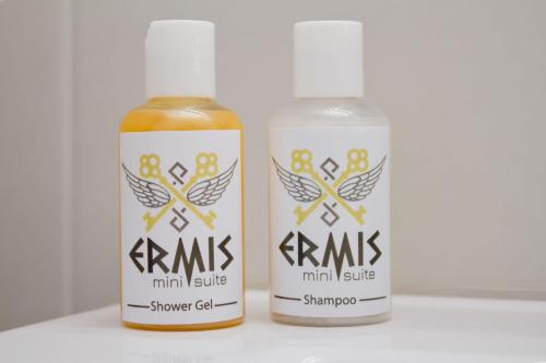 two bottles of kimpsimum sauce next to each other at Ermis Mini Suite # 1 in Chalkida