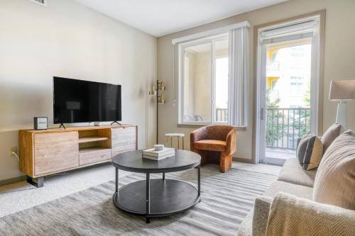 Φωτογραφία από το άλμπουμ του Dublin 2BR w Gym Lounge Pool nr BART SFO-977 σε Dublin