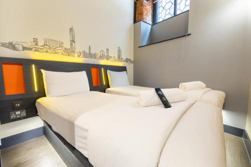 easyHotel Manchester Image