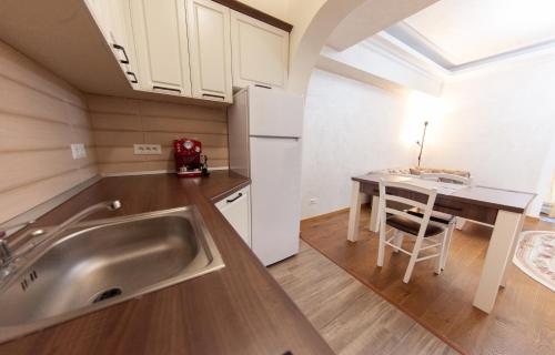 Imagine din galeria proprietății Aparthotel Mirage Sunset - zona hotel Rex în Mamaia